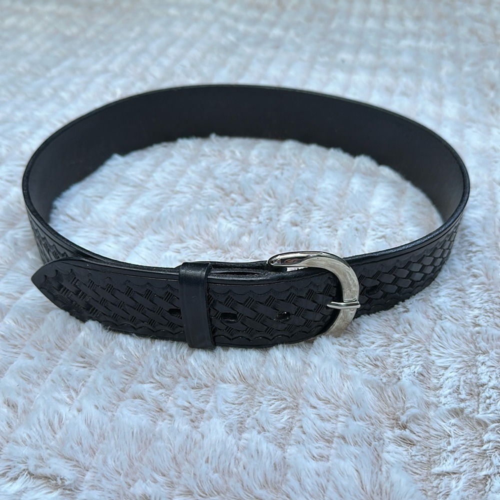 Bianchi Black Basket Weave Belt Size 30 gun belt